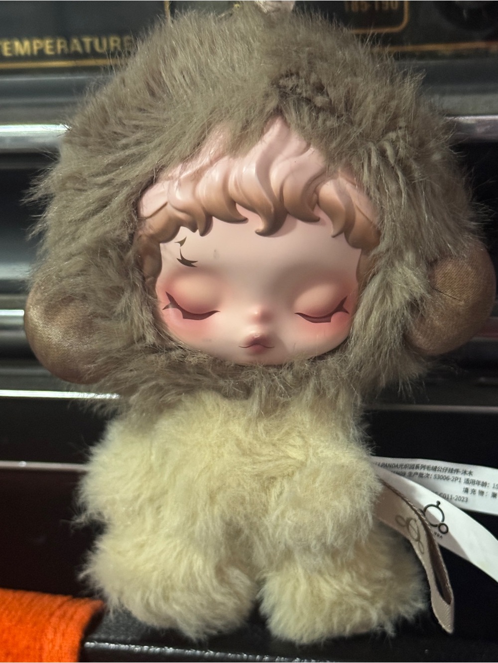 Plush Fuzzy Plush Keychain Skullpanda - Beige